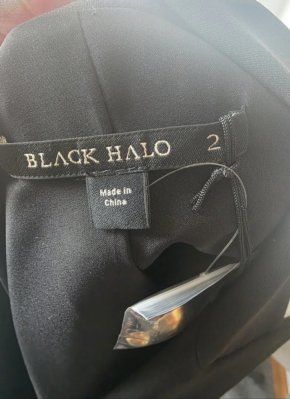 NWT Black Halo Hugo Crop Blazer, Size 2 - Picture 9 of 13